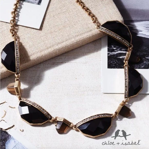 Chloe + Isabel Jewelry - NEW Chloe + Isabel Atlas Collar Necklace